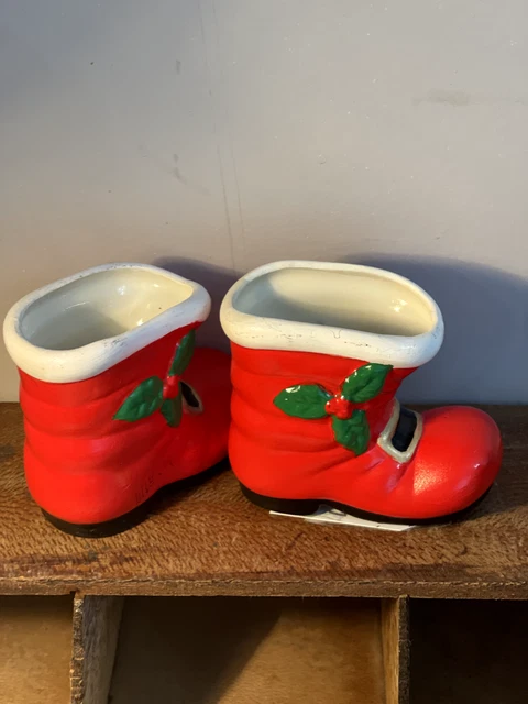 Juego de 2 Botas Antiguas Vintage Rojo Verde Acebo Cerámica Adornos de Navidad Decoración
