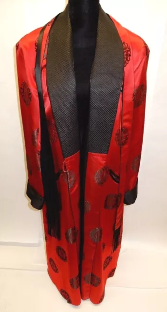 Vintage Quilted Red & Black Hong Kong Silk Smoking Jacket Robe ~ Ying Tai Co.