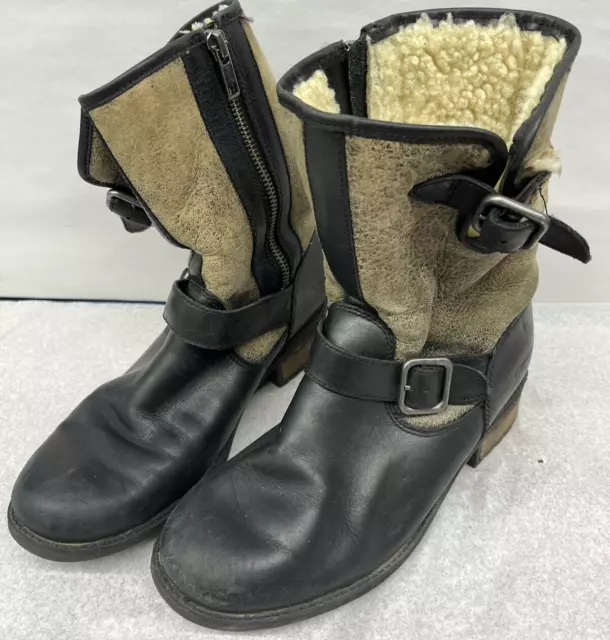 Ugg Chaney Black Leather Shearling Lined Ankle Buckle Engineer Boots Womens 7