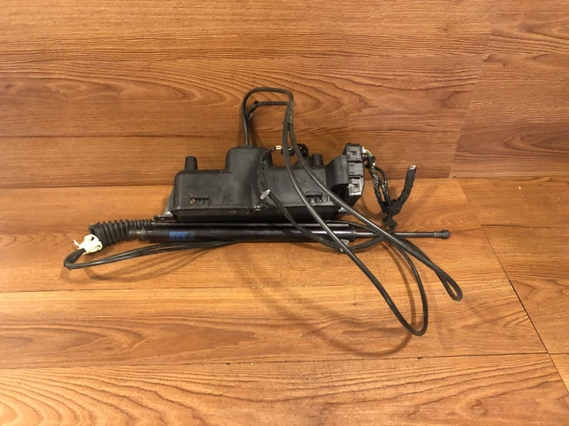 10-2016 Cadillac Srx Tailgate Lid Hydraulic Pump Motor Cylinder Lift Module Oem