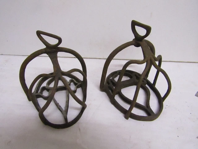 ANCIENNE BOTTE EN bronze sur son socle en marbre EUR 25,00 - FR