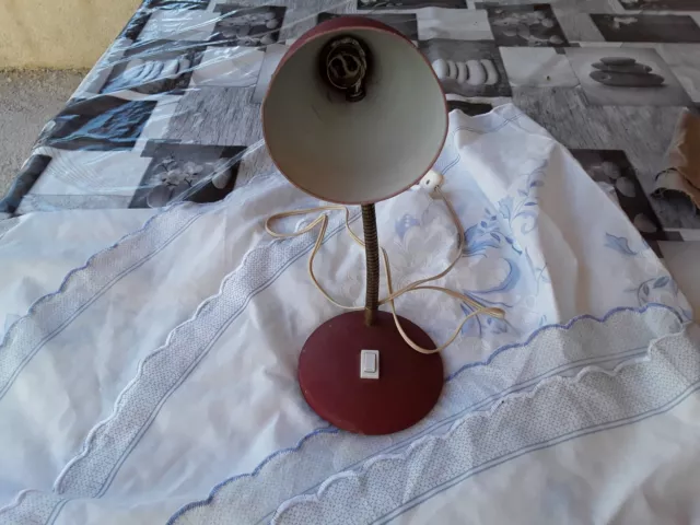 Ancienne Lampe De bureau,table ,chevet articulée Doree Et Rouge deco vintage