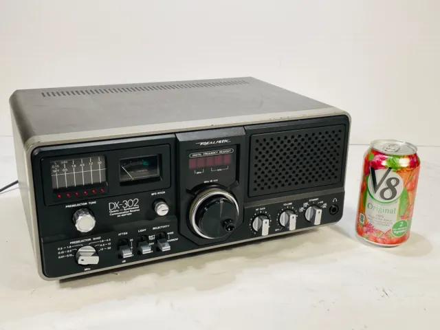 Vintage Radio Shack Realistic DX-302 HAM Radio Base Station Quartz Receiver