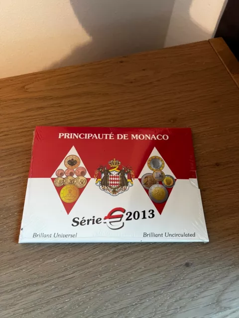 Monaco 2013 coffret BU série de 1cent à 2 euros avec 2 euros commémorative