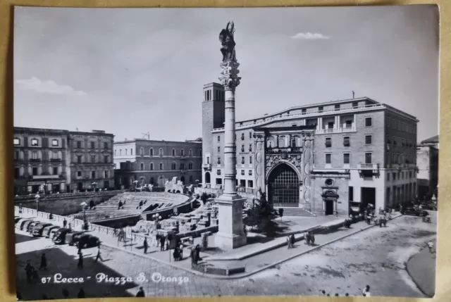 Lecce - Piazza S.oronzo - Non Viaggiata - Animata - Auto