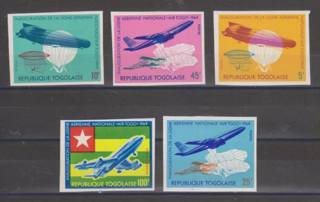 Timbres sur les Avions - Série de timbres neufs ** et non dentelés du Togo