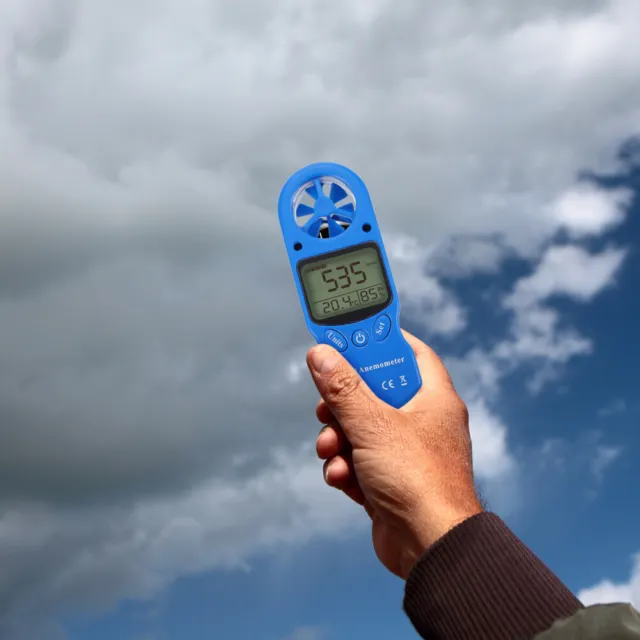 Windmesser Wind Messen Luftmessung Temperaturmesser Handheld