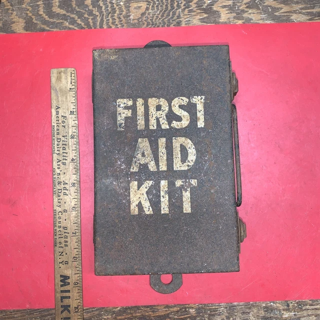 VINTAGE MINE SAFETY APPLIANCE CO. FIRST AID KIT with Original Contents