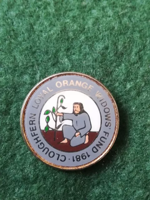 Cloughfern Loyal Orange Widows Fund 1981 Badge.