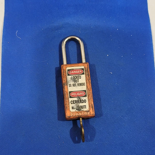Master LOTO Safety Plastic Lock with Key