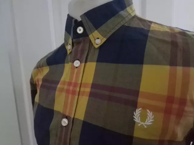 Fred perry Tartan check shirt Short sleeved size Xl