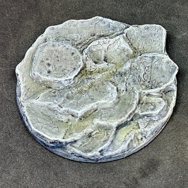 75mm Oval Slate Rock Scenic Resin Bases - 75x41mm - For Warhammer 40k Miniatures (3 Pack)