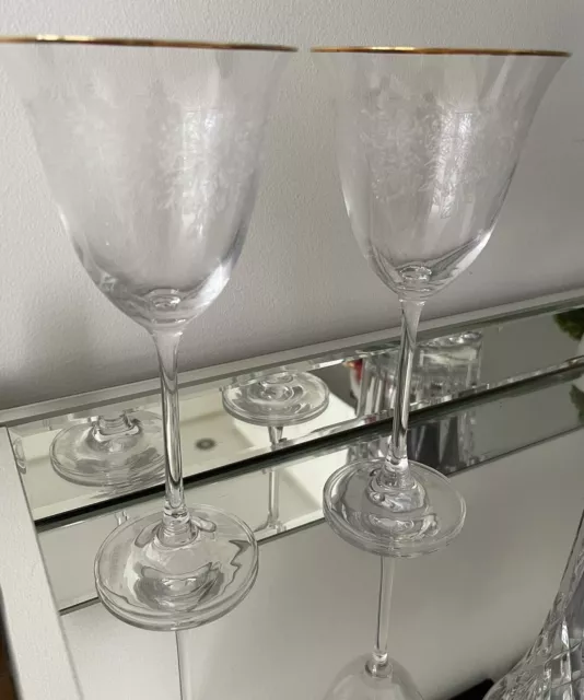 New In Box Set Of 2 Royal Albert Wine Glasses