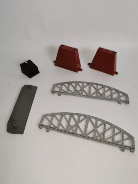 Lone Star N Gauge Die Cast Gradient Piers, Bridge Side Panals, Track Buffer