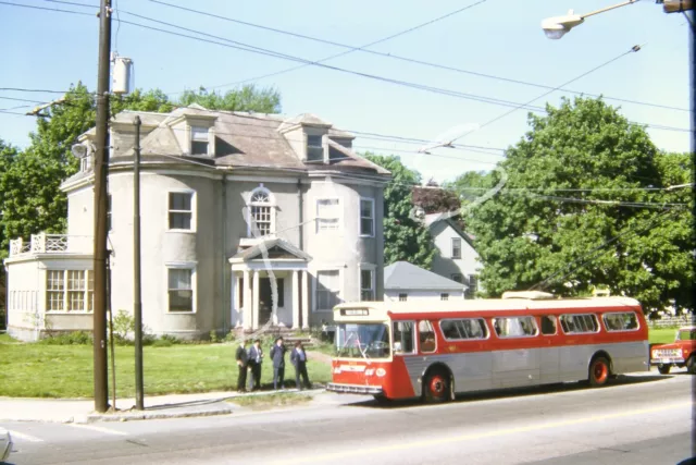 1971 Orig Slide Massachusetts Bay MBTA Drivers Admiring New Trolley Bus 9213