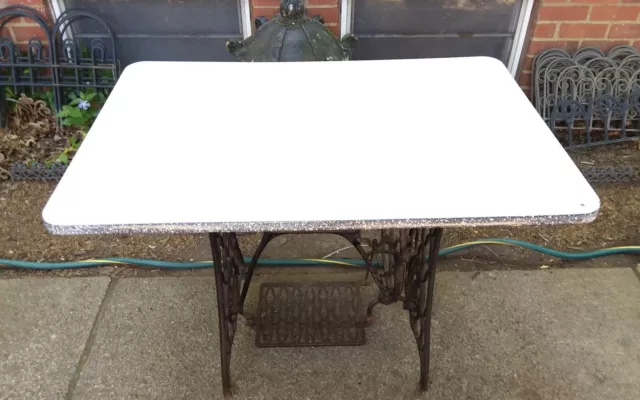 Vintage PORCELAIN ENAMEL ENAMELWARE TABLE CABINET TOP 41"x27" WHITE/SPECKLE EDGE
