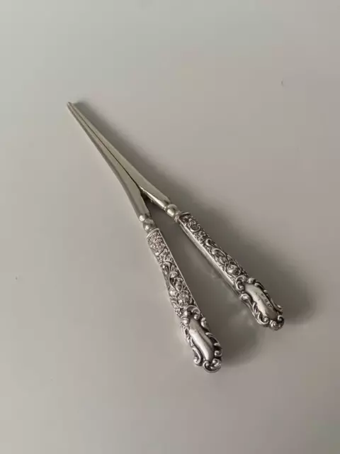 BEAUTIFUL HALLMARKED SILVER GLOVE STRETCHERS Chester 1903