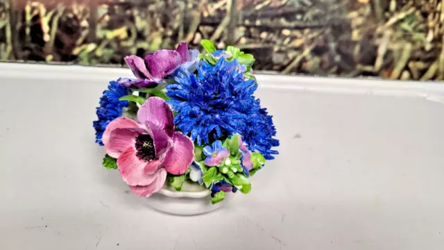 VTG Porcelain Blue & Purple Capodimonte Flowers In Basket, 4x4