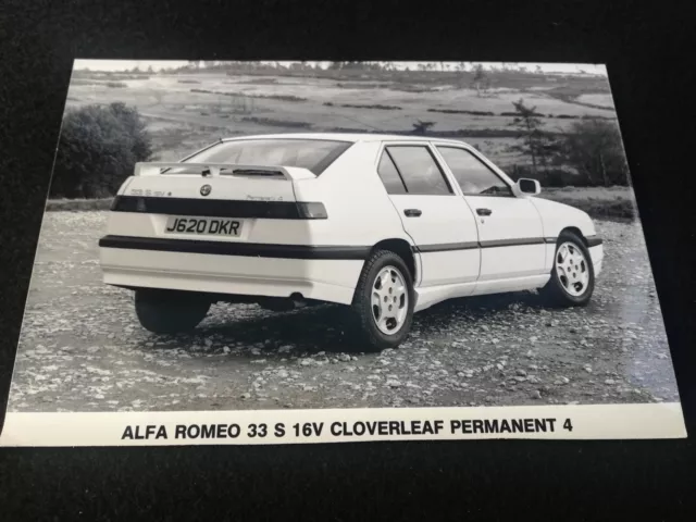 Alfa Romeo 33 S 16v Cloverleaf Permanent 4 Press Photo