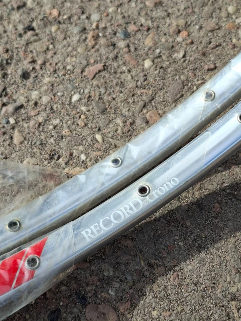Pièces vélo rétro vintage neuf dans sa boîte NOS Regina Extra Anniversario