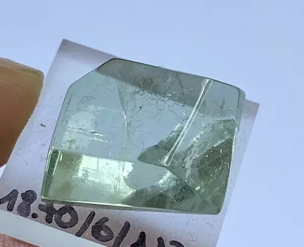 BERYL FREEFORM ( 18.7 ct) Aquamarine Cabochon, Tanzania