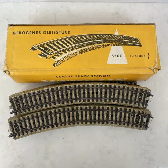 Marklin HO 5200 Curved Track X 11 Boxed Light Rust Train Set (M)