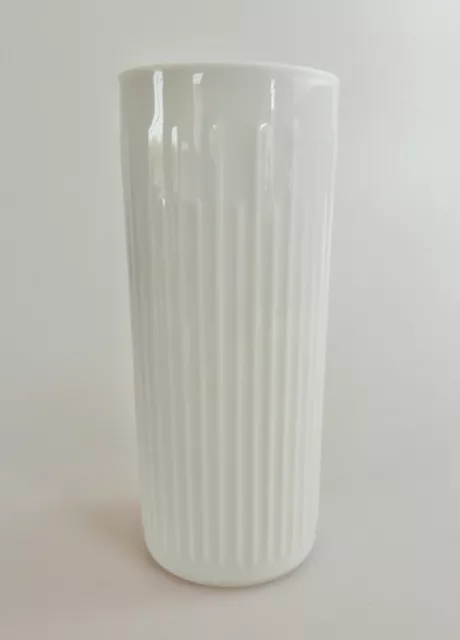 Orig Hutschenreuther Porzellan Vase Achziger Ø Ca. 5 Cm  Höhe Ca. 12 Cm 1. Wahl