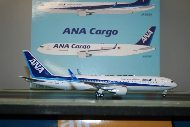 航空機・ヘリコプター JFOX 1/200 ANA B767-300ER JA625A JFOX 1/200 ANA B767-300ER JA625A