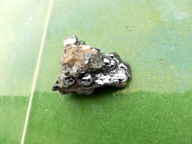 Minerales " Extraordinarios Cristales Metalicos De Hematites Marruecos - 7D22 "