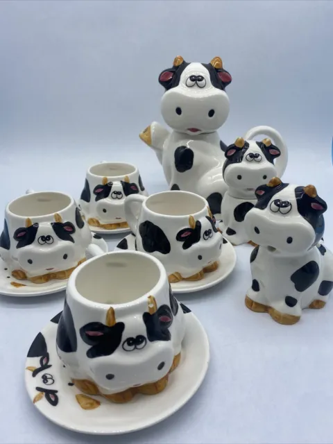 Top Maestro Grandeur Cow Set Ceramic Teapot, Sugar & Creamer, 4 Cups & Saucers