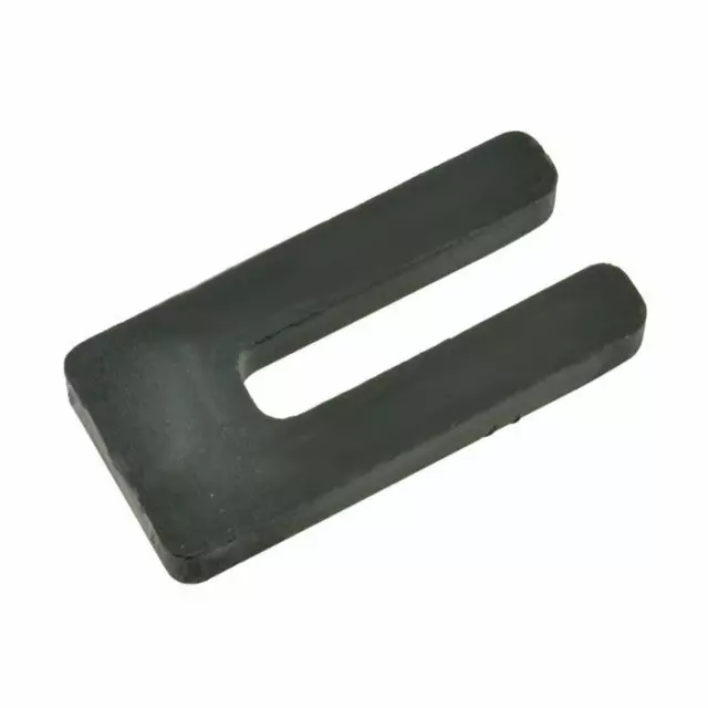 10mm x 75mm x 36mm Black Plastic Horseshoe Window Packers Packing Shim 2