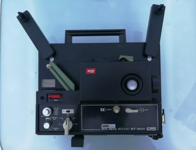 Near MINT Elmo ST-800 Magnetic Super 8mm Sound Projector