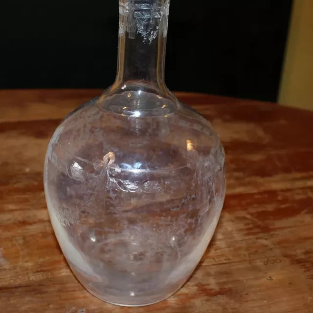 Belle carafe en verre gravé Napoléon III. 2