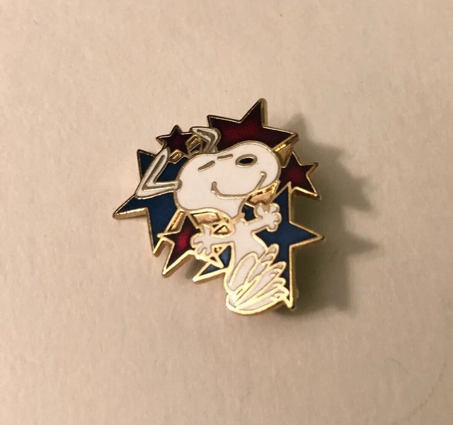 Vintage Peanuts Snoopy Dancing With Red and Blue Stars Pin Aviva Taiwan