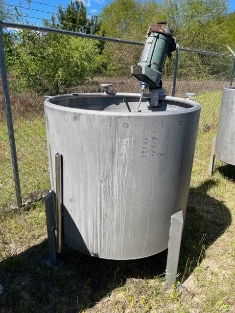 150 Gallon Stainless Steel , Open Top Tank , 115 Volt Mixer Dish Center Drain