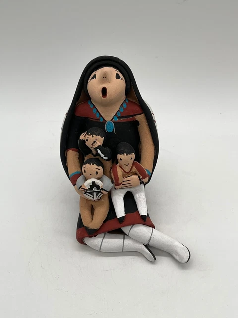 Native American Jemez pottery Storyteller Joyce Lucero