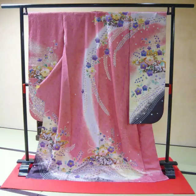 Japanese kimono antique furisode Flowers between pink clouds #32