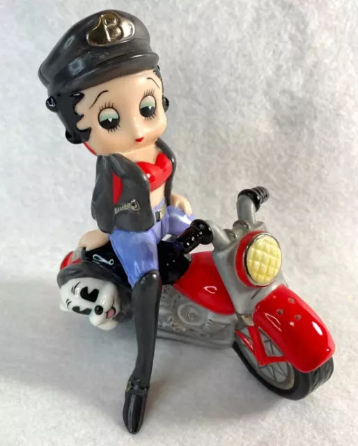 Betty Boop w/Pudgy BIKIN' BETTY Salt & Pepper Shakers The Franklin Mint (1999)