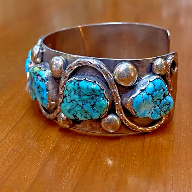 Early Effie C Zuni Sterling Silver Snake Turquoise Cuff Bracelet at 76.7 grams