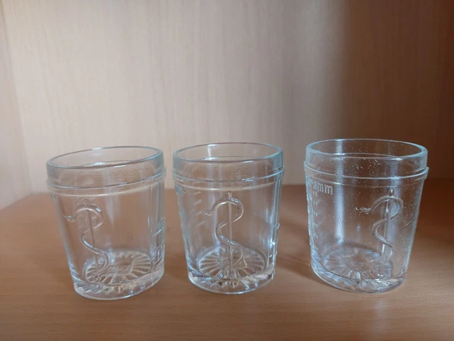 Alte Medizingläser Hustensaft Glas Schlange Äskulapstab Shotgläser Antik Rarität