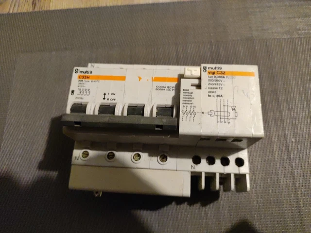 Disjoncteur Merlin Gerin C32N 2A Type U 380V - Référence 20121, Occasion Fonctionnel