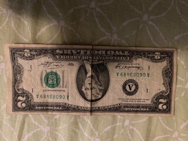 1976 $2 Dollar Bill rare collectible goes for 500-1k i am selling it for a steal