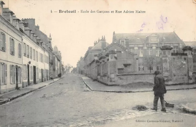 BRETEUIL - école des Garçons et rue Adrien Maître