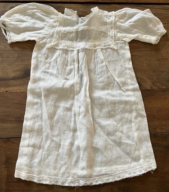 Robe de poupée steiner - France