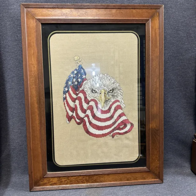 De colección 96 Needlepoint Federal Eagle Patriótico con bandera vintage enmarcada 18,5""x24,5