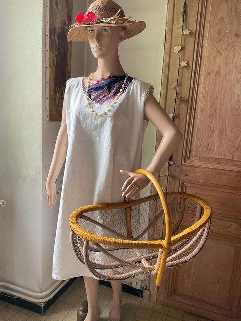 Ancien Panier à Salade Ou œufs En Métal – Modèle Rigide, Diamètre 19 Cm, Hauteur 30 Cm, Occasion