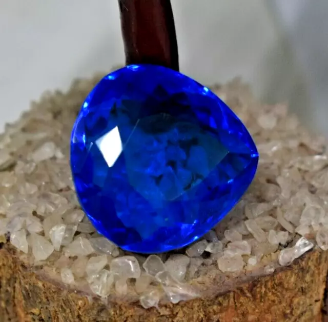 76 CT Beau Saphir Naturel Bleu Poire Coupe Certifié Pierre Précieuse pour Bijoux