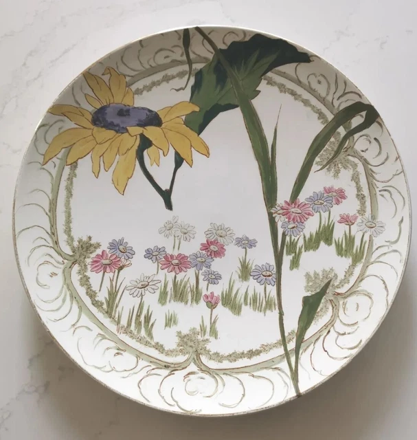 Grand plat en Faïence de Creil & Montereau Modèle Le Soleil