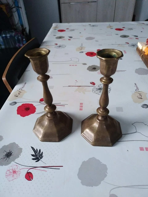 Paire De Bougeoirs Candélabres En Bronze Doré Massif, épo
