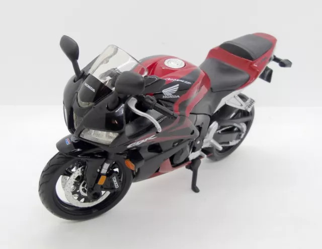 38082 Maisto / Motorcycles / Honda Cbr Rouge / Noir 1/12